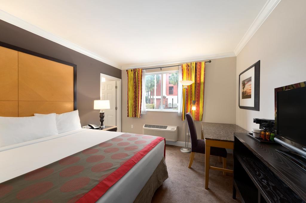 Ramada By Wyndham Miami Springs/Miami International Airport Hotel Phòng bức ảnh