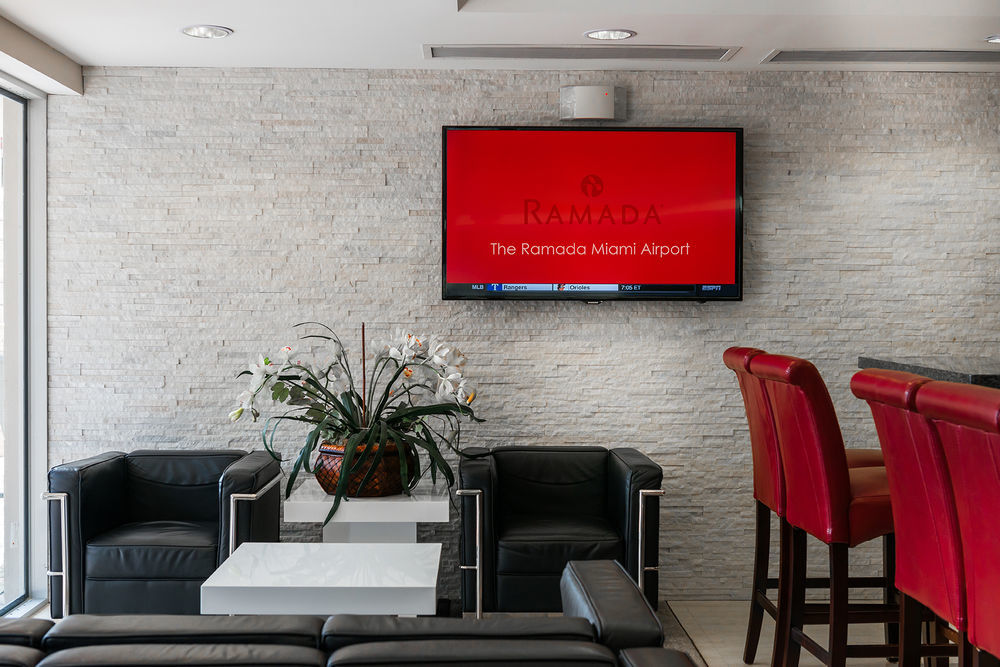 Ramada By Wyndham Miami Springs/Miami International Airport Hotel Ngoại thất bức ảnh