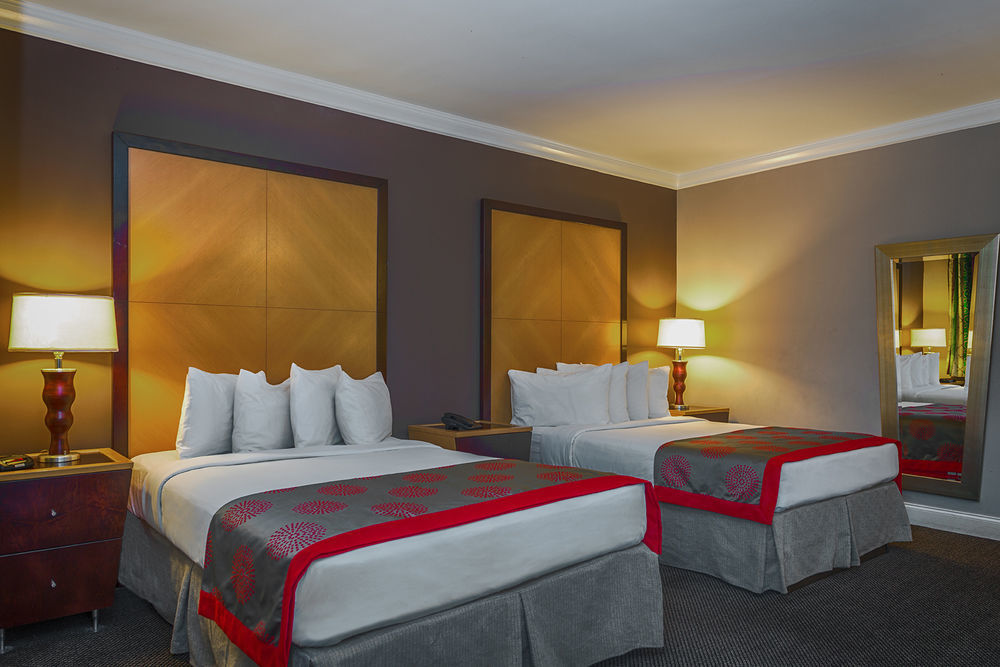 Ramada By Wyndham Miami Springs/Miami International Airport Hotel Ngoại thất bức ảnh