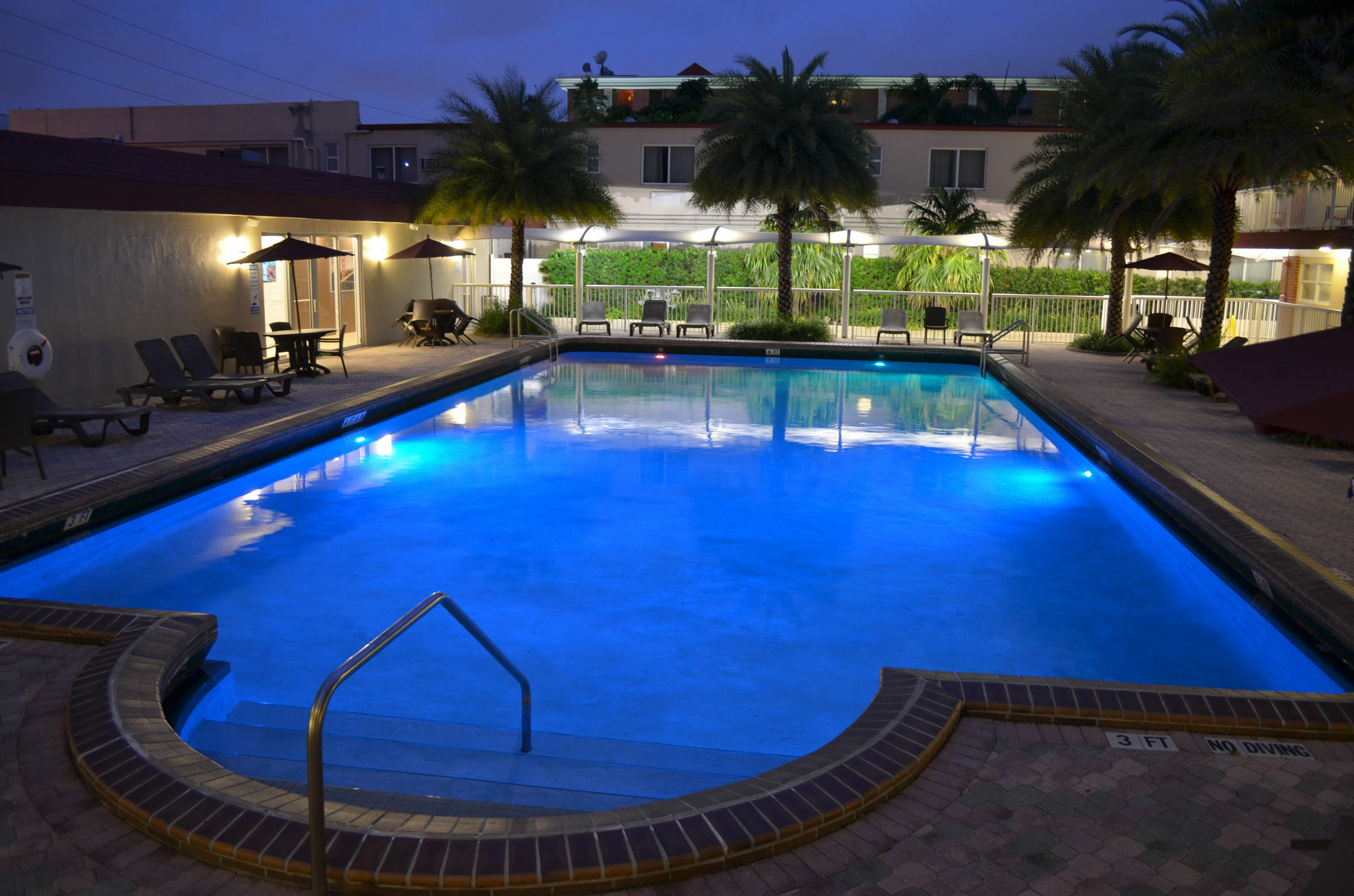 Ramada By Wyndham Miami Springs/Miami International Airport Hotel Ngoại thất bức ảnh